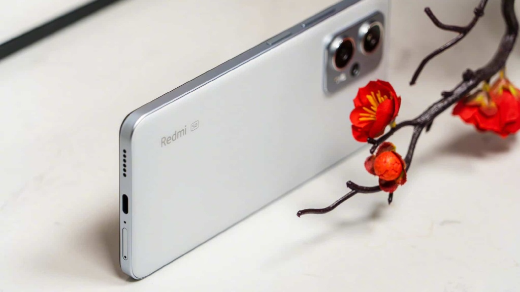 Сегодня Redmi Note 11T Pro впервые показали, а уже завтра начинают продавать
