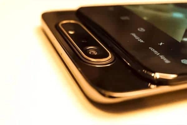 Samsung Galaxy А80 — Первый в мире смартфон с вращающейся камерой