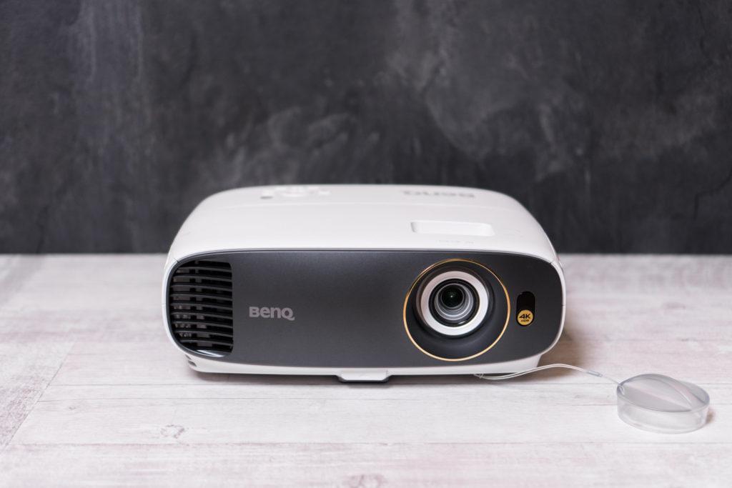 Проектор BenQ W1700