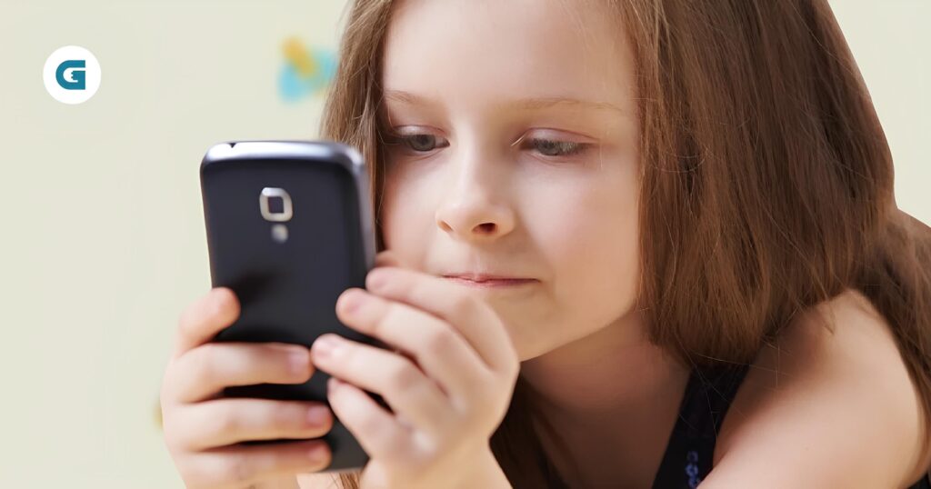 Лучшие кнопочные телефоны для детей — рейтинг топа 2025
