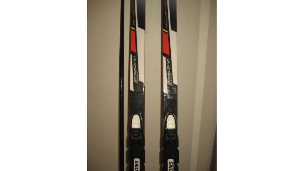 Лыжный комплект STC Peltonen Delta