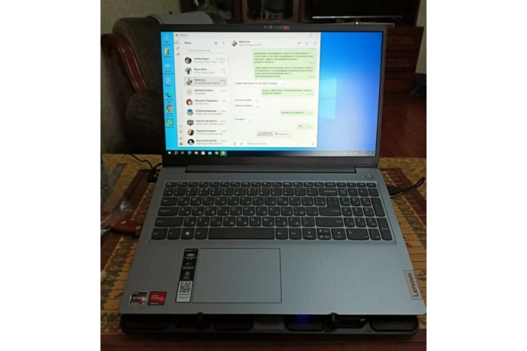 Фото ноутбука Lenovo IdeaPad 3 Gen 7 15ABA7