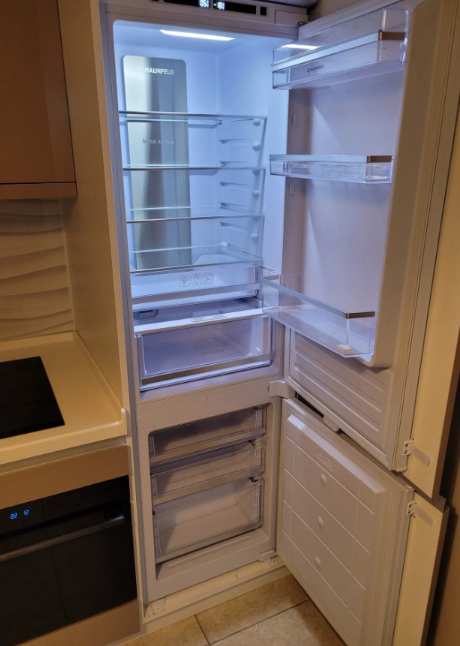 Фото холодильника MAUNFELD MBF177NFWH