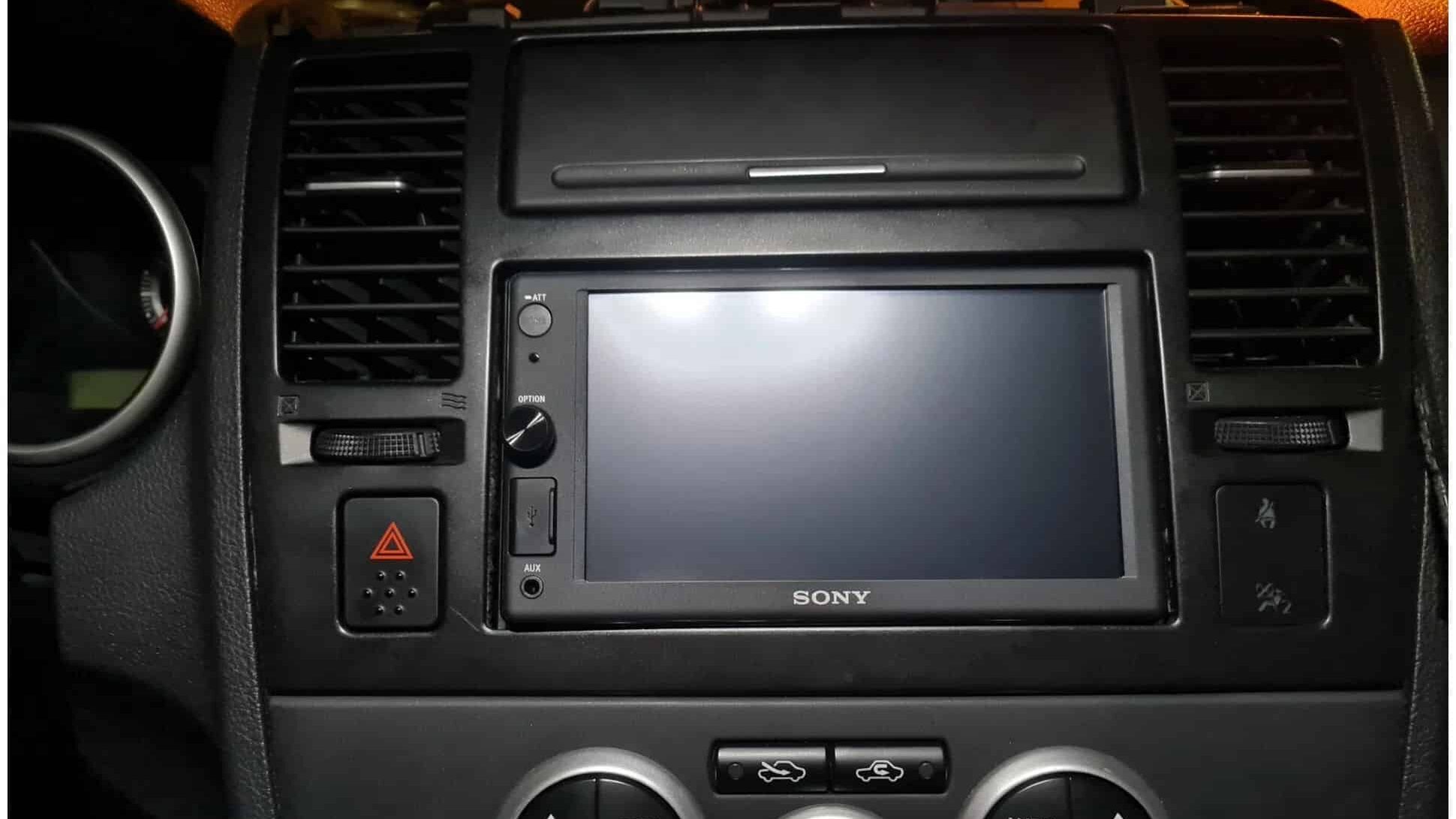 Фото магнитолы Sony XAV-1500