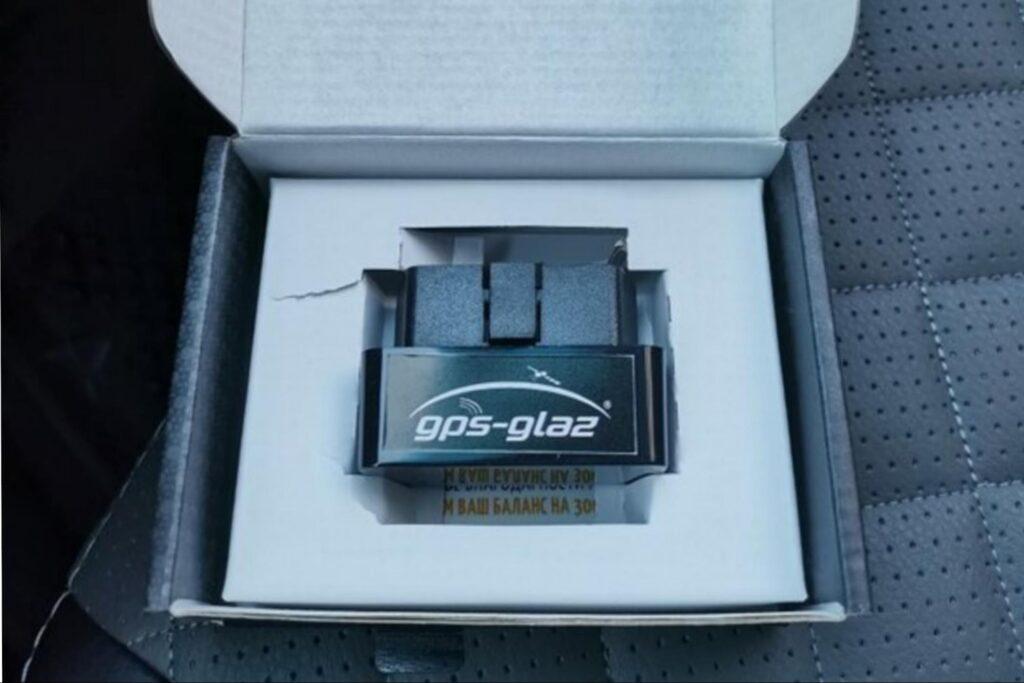 Фото GPS-трекера GPS-glaz OBD