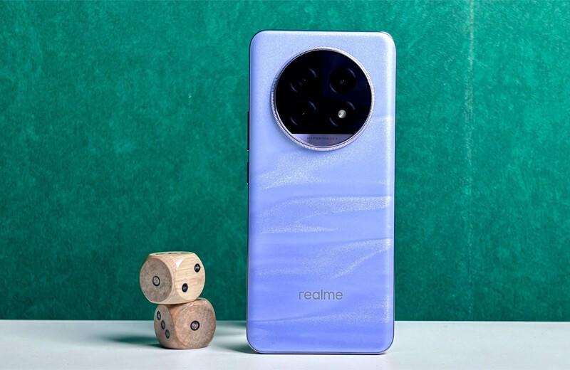 Фото смартфона Realme 13 Pro