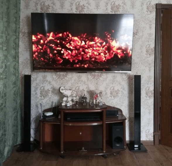 Фото телевизора Haier 43 Smart TV S4