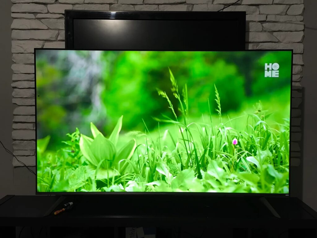 Фото телевизора Xiaomi TV A Pro 65"