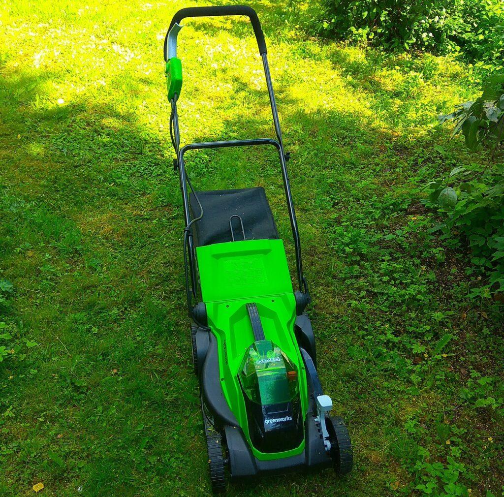 Фото газонокосилки Greenworks GD40LM48SP