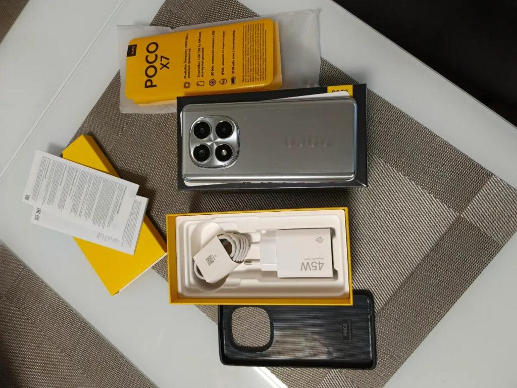 Фото комплектации смартфона POCO X7