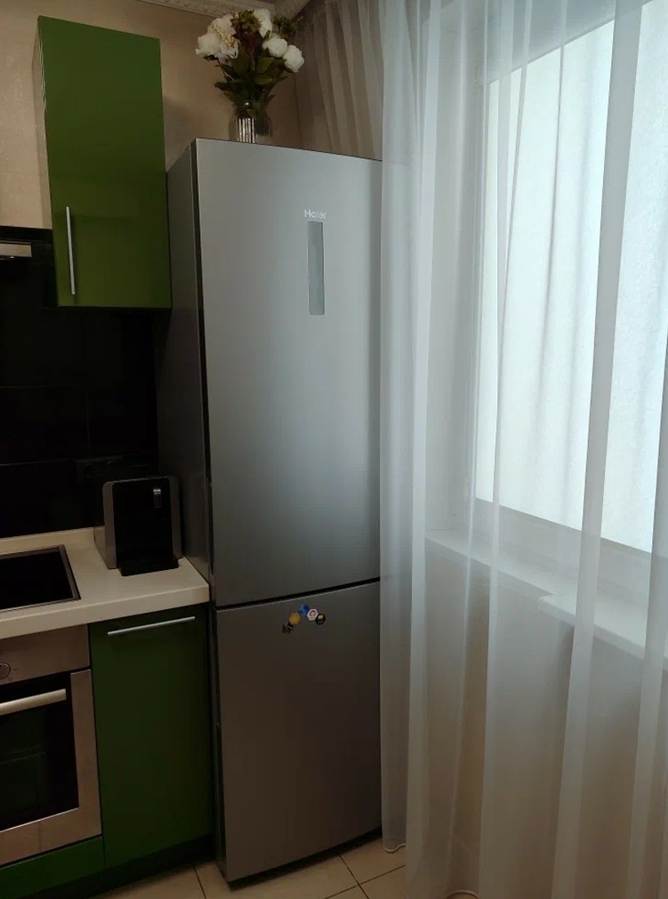 Фото холодильника Haier CEF537ASD