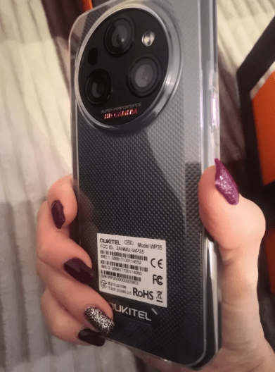 Фото смартфона OUKITEL WP35