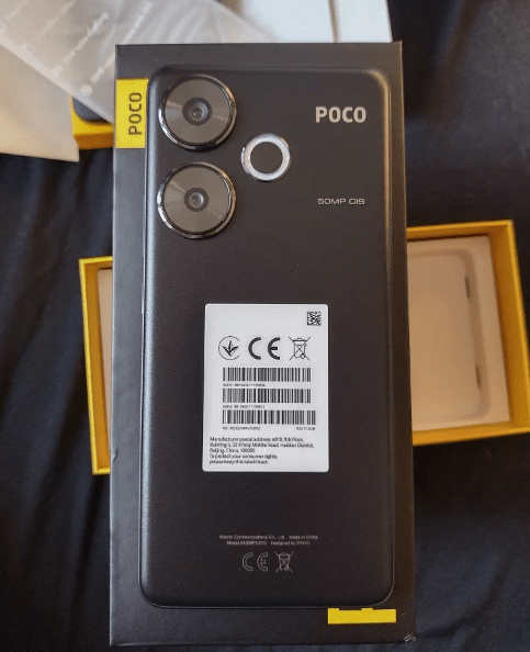 Фото смартфона Poco F6