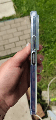 Фото смартфона Vivo Y29