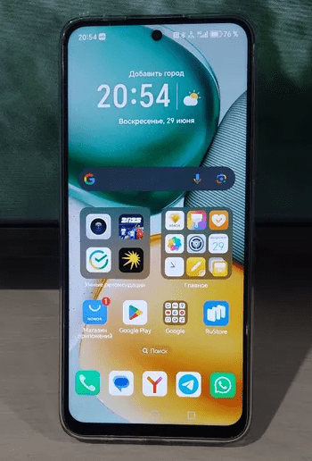 Фото смартфона HONOR X7C