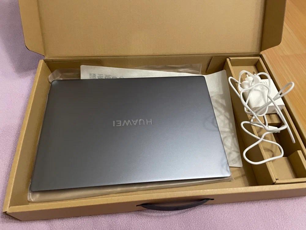Фото комплектации ноутбука CHUWI CoreBook X 14