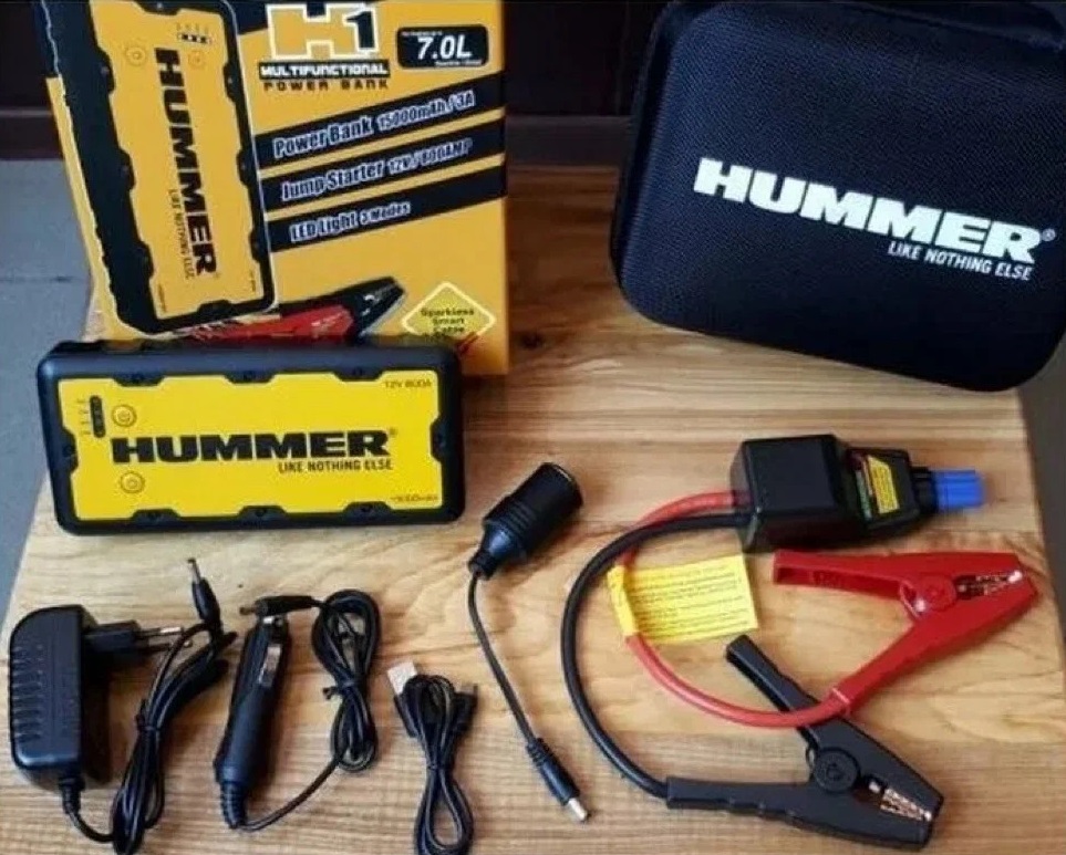 Фото комплектации пуско-зарядного устройства HUMMER H1