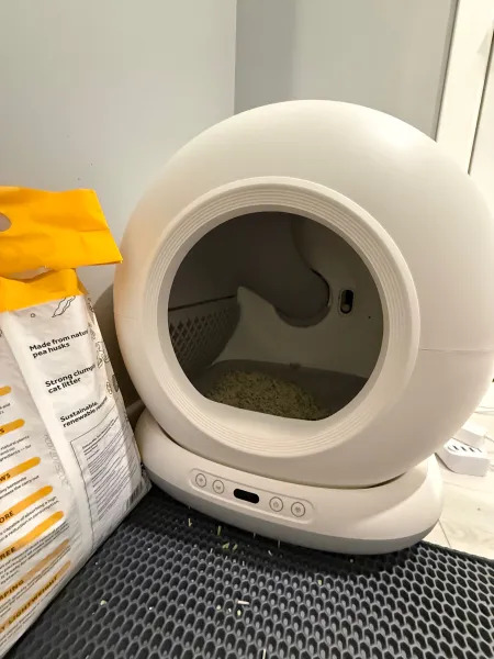 Фото умного лотка для питомцев PETFORT