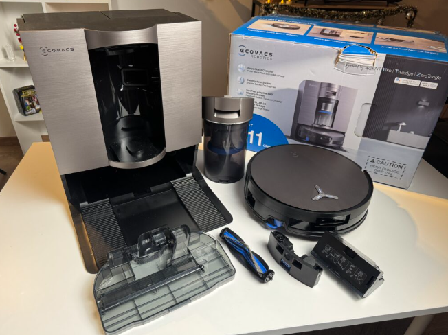 Фото пылесоса ECOVACS DEEBOT X11 OmniCyclone