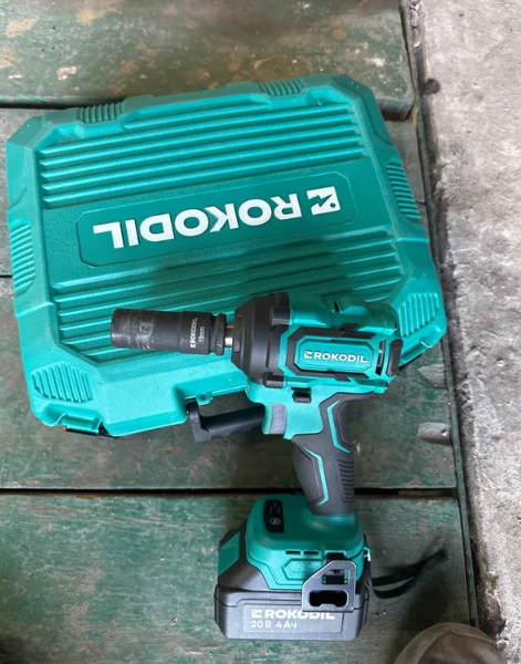 Фото гайковерта Rokodil Titan 