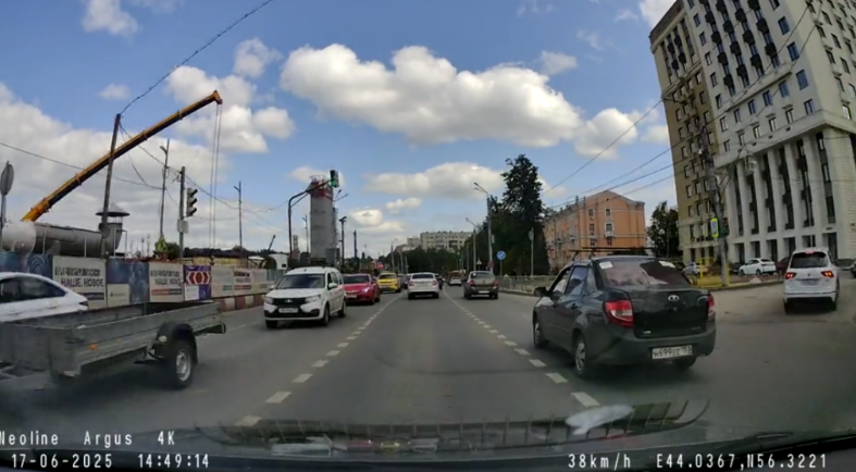 Фото видеорегистратора с радар-детектором Neoline Argus 4K Dual 